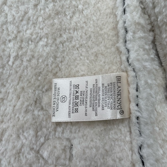 BLANKNYC moto jacket size xs perfect condition - Picture 9 of 9